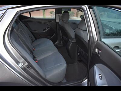 2015 Kia Optima LX - Photo 25 - Mesa, AZ 85201