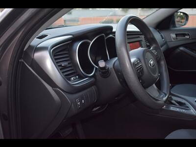 2015 Kia Optima LX - Photo 13 - Mesa, AZ 85201