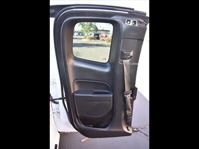2021 Chevrolet Colorado LT   - Photo 21 - Mesa, AZ 85201
