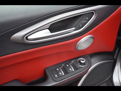 2019 Alfa Romeo Giulia Ti Sport   - Photo 17 - Mesa, AZ 85201
