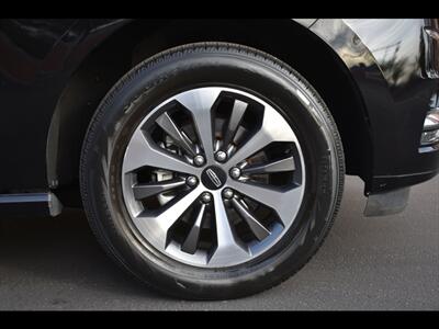 2018 Lincoln Navigator L Select   - Photo 46 - Mesa, AZ 85201