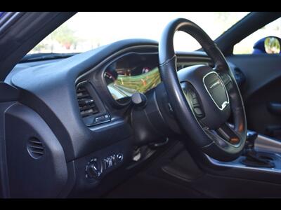 2022 Dodge Challenger SXT   - Photo 14 - Mesa, AZ 85201
