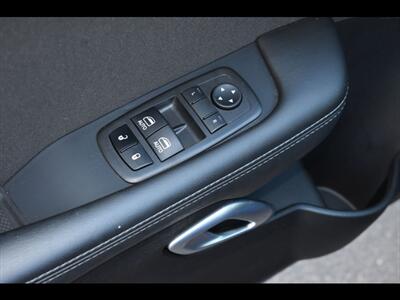 2022 Dodge Challenger SXT   - Photo 18 - Mesa, AZ 85201