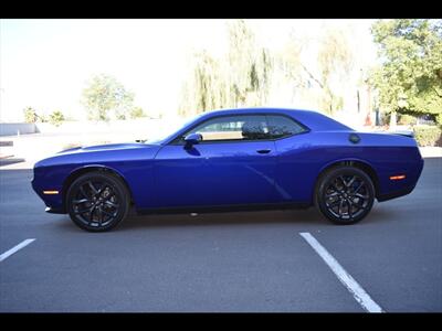 2022 Dodge Challenger SXT   - Photo 4 - Mesa, AZ 85201