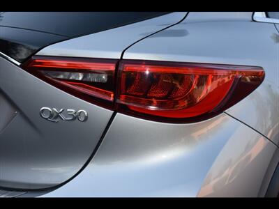 2018 INFINITI QX30 Premium   - Photo 50 - Mesa, AZ 85201