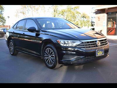 2019 Volkswagen Jetta SE   - Photo 2 - Mesa, AZ 85201