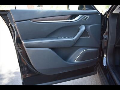 2018 Maserati Levante - Photo 17 - Mesa, AZ 85201