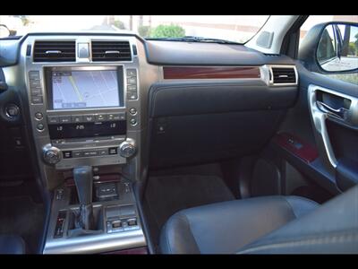 2019 Lexus GX 460   - Photo 35 - Mesa, AZ 85201