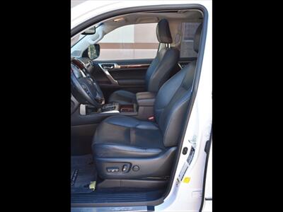 2019 Lexus GX 460   - Photo 16 - Mesa, AZ 85201