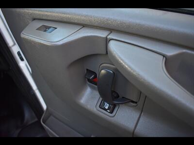 2014 Chevrolet Express 2500 - Photo 39 - Mesa, AZ 85201