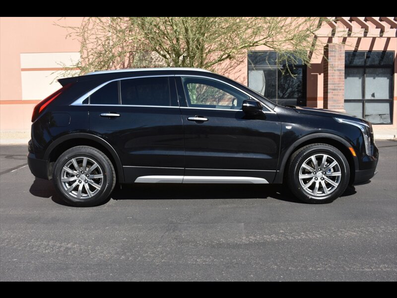 2023 Cadillac XT4 Premium Luxury   - Photo 1 - Mesa, AZ 85201