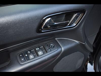 2022 Dodge Durango R/T   - Photo 19 - Mesa, AZ 85201