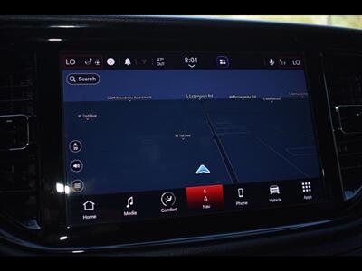 2022 Dodge Durango R/T   - Photo 10 - Mesa, AZ 85201