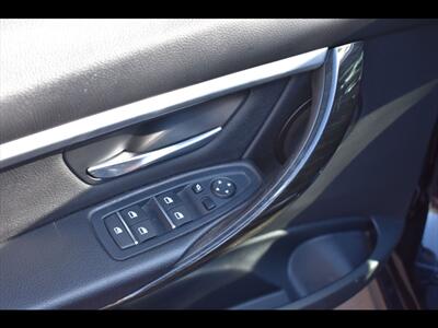 2017 BMW 3 Series 330i   - Photo 19 - Mesa, AZ 85201
