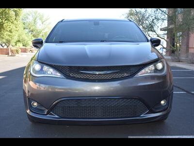 2019 Chrysler Pacifica Touring Plus   - Photo 8 - Mesa, AZ 85201