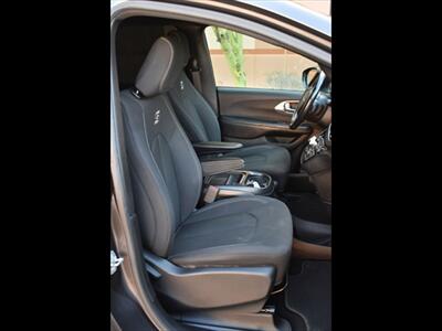 2019 Chrysler Pacifica Touring Plus   - Photo 49 - Mesa, AZ 85201