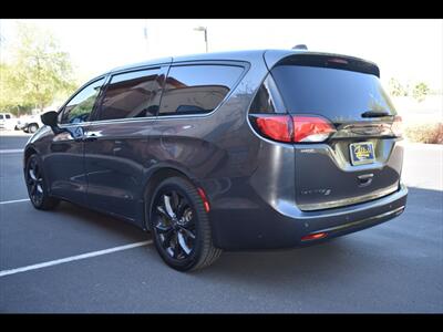 2019 Chrysler Pacifica Touring Plus   - Photo 6 - Mesa, AZ 85201