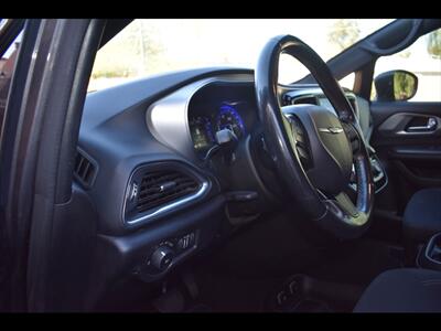 2019 Chrysler Pacifica Touring Plus   - Photo 29 - Mesa, AZ 85201