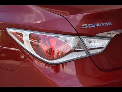 2015 Hyundai SONATA Hybrid - Photo 45 - Mesa, AZ 85201