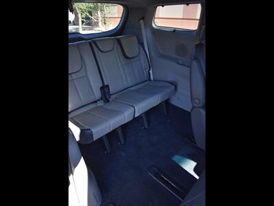 2016 Kia Sedona SX   - Photo 28 - Mesa, AZ 85201