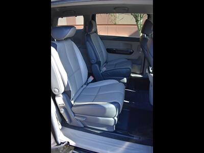 2016 Kia Sedona SX   - Photo 26 - Mesa, AZ 85201