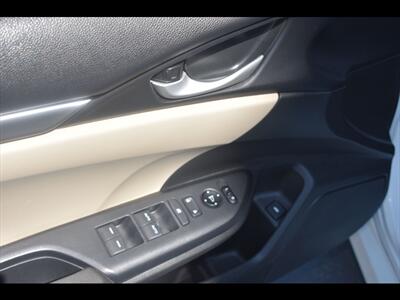 2020 Honda Civic LX - Photo 18 - Mesa, AZ 85201