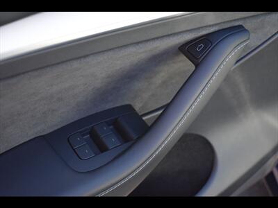 2023 Tesla Model Y Performance   - Photo 20 - Mesa, AZ 85201