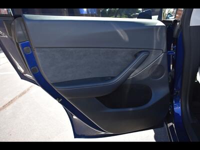 2023 Tesla Model Y Performance   - Photo 24 - Mesa, AZ 85201