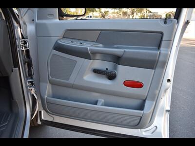 2008 Dodge Ram 1500 ST - Photo 32 - Mesa, AZ 85201