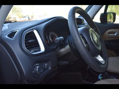 2020 Jeep Renegade Sport   - Photo 14 - Mesa, AZ 85201