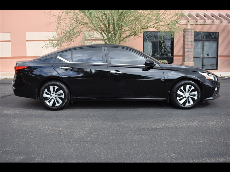 2019 Nissan Altima 2.5 S   - Photo 1 - Mesa, AZ 85201