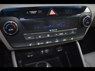 2017 Hyundai TUCSON Value   - Photo 12 - Mesa, AZ 85201