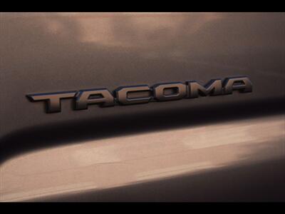 2021 Toyota Tacoma TRD Sport   - Photo 47 - Mesa, AZ 85201
