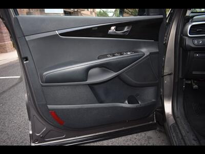 2019 Kia Sorento LX V6   - Photo 18 - Mesa, AZ 85201