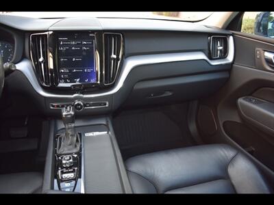 2020 Volvo XC60 T5 Momentum   - Photo 25 - Mesa, AZ 85201