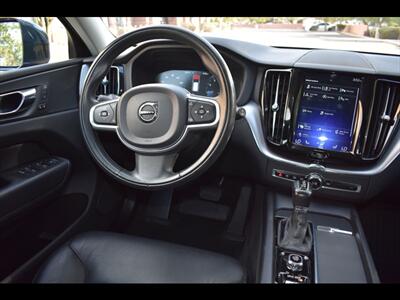 2020 Volvo XC60 T5 Momentum   - Photo 24 - Mesa, AZ 85201