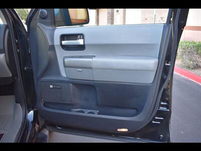 2016 Toyota Sequoia Limited   - Photo 48 - Mesa, AZ 85201