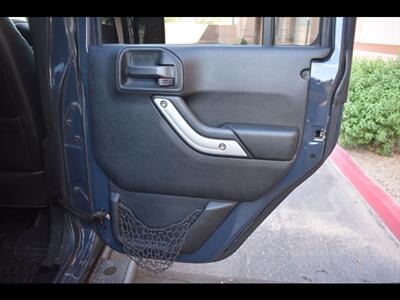 2017 Jeep Wrangler Unlimited Rubicon   - Photo 27 - Mesa, AZ 85201