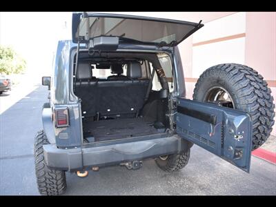 2017 Jeep Wrangler Unlimited Rubicon   - Photo 22 - Mesa, AZ 85201