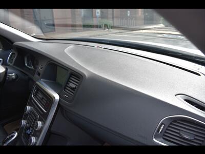 2015 Volvo V60 T5 Drive-E Premier   - Photo 32 - Mesa, AZ 85201
