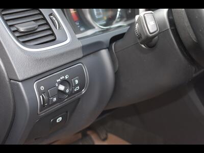 2015 Volvo V60 T5 Drive-E Premier   - Photo 13 - Mesa, AZ 85201