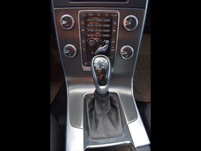 2015 Volvo V60 T5 Drive-E Premier   - Photo 11 - Mesa, AZ 85201