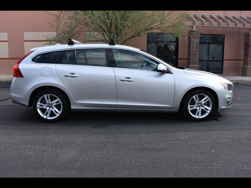 2015 Volvo V60 T5 Drive-E Premier   - Photo 1 - Mesa, AZ 85201