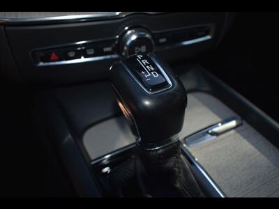 2018 Volvo XC60 T6 Inscription   - Photo 12 - Mesa, AZ 85201