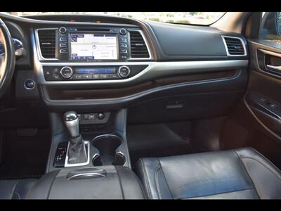 2019 Toyota Highlander XLE - Photo 35 - Mesa, AZ 85201