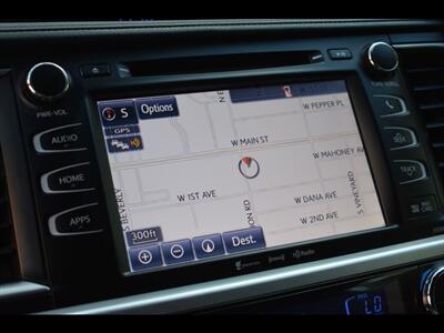 2019 Toyota Highlander XLE - Photo 10 - Mesa, AZ 85201