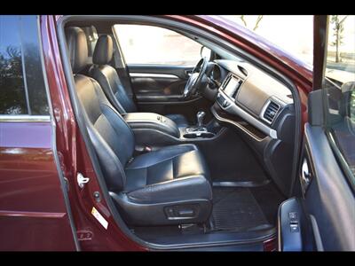 2019 Toyota Highlander XLE - Photo 37 - Mesa, AZ 85201