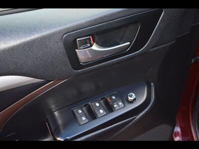2019 Toyota Highlander XLE - Photo 18 - Mesa, AZ 85201