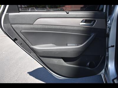 2019 Hyundai SONATA Limited 2.0T   - Photo 22 - Mesa, AZ 85201