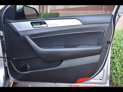 2019 Hyundai SONATA Limited 2.0T   - Photo 37 - Mesa, AZ 85201